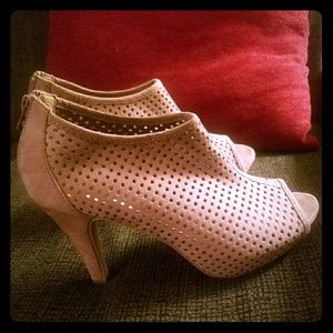 Madden girl cream heels